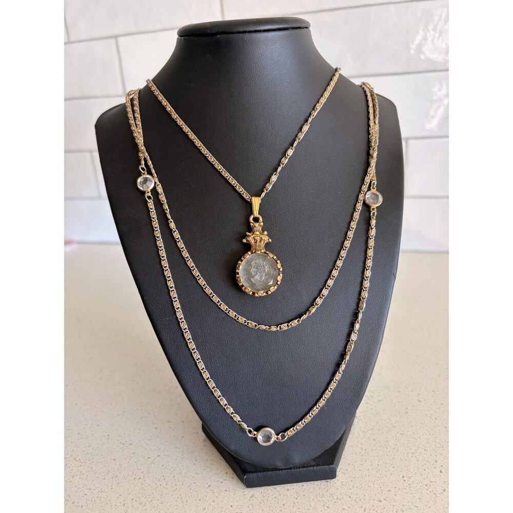 Vtg Goldette NY Intaglio Necklace Multi Strand Gold Tone Carved Glass Pendant